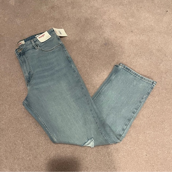 Wrangler light wash Straight jeans